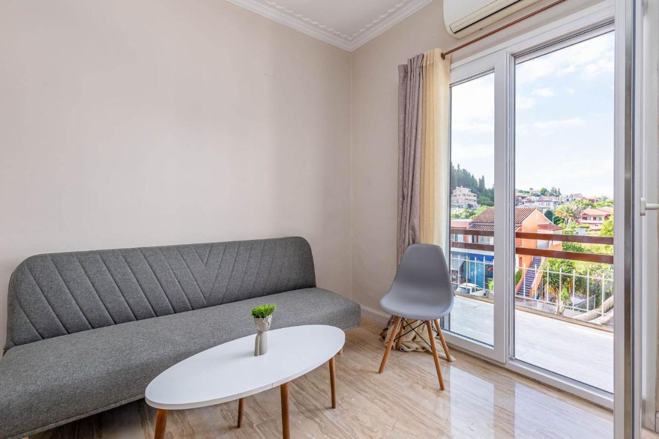 Luna Solari Apartment Mantouki Екстер'єр фото